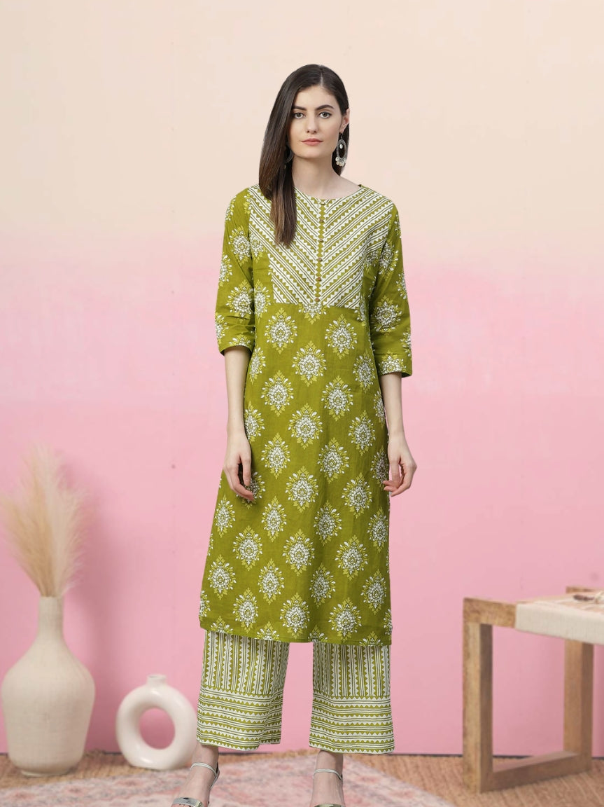 women cotton floral printed straight kurta with palazzo green