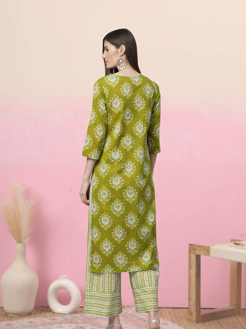 women cotton floral printed straight kurta with palazzo green