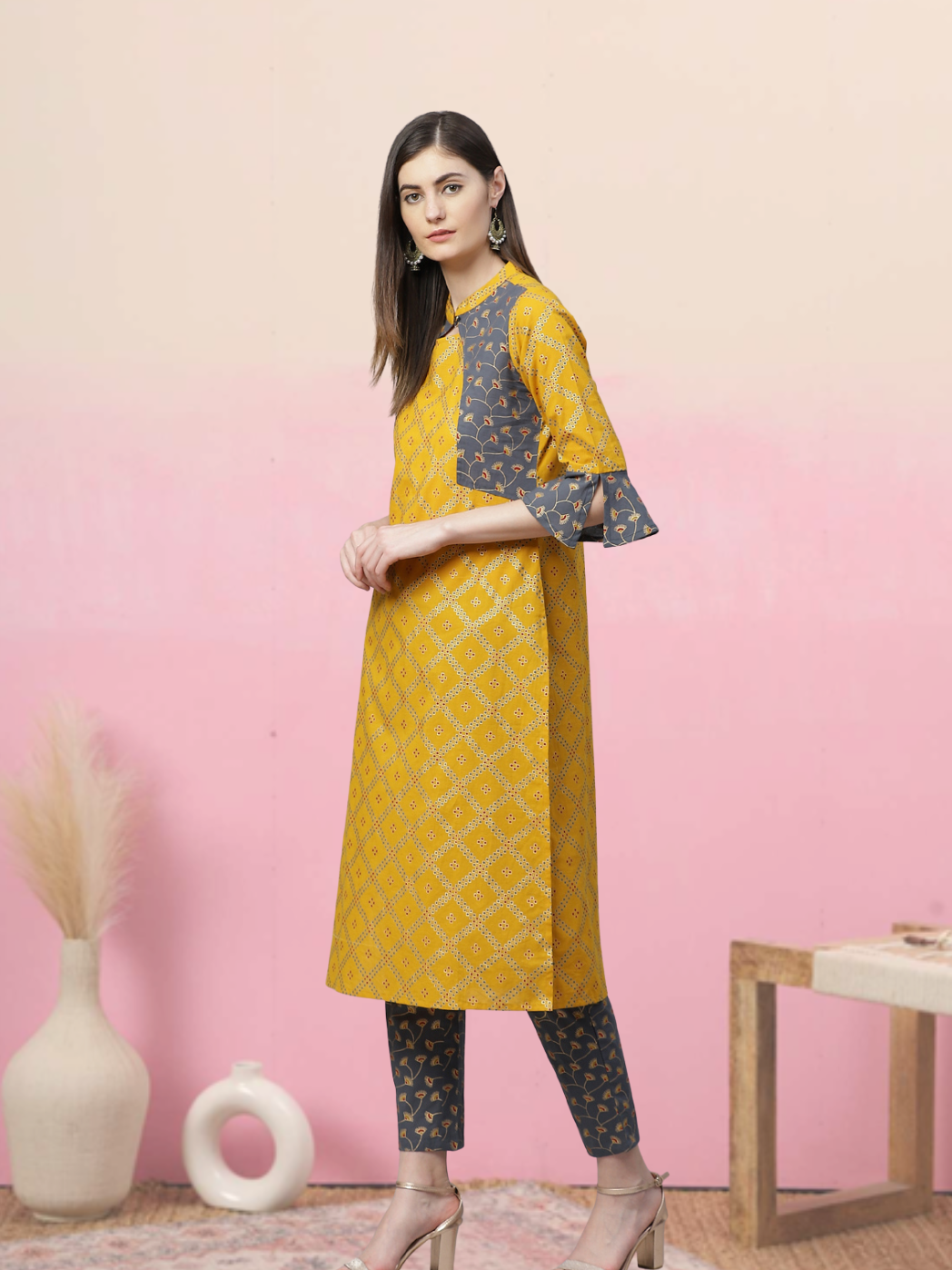 women cotton geomatrical printed straight kurta with pant yellow grey