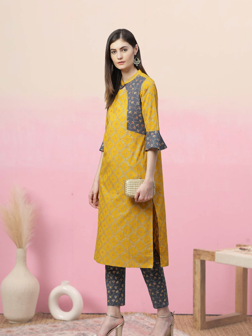 women cotton geomatrical printed straight kurta with pant yellow grey