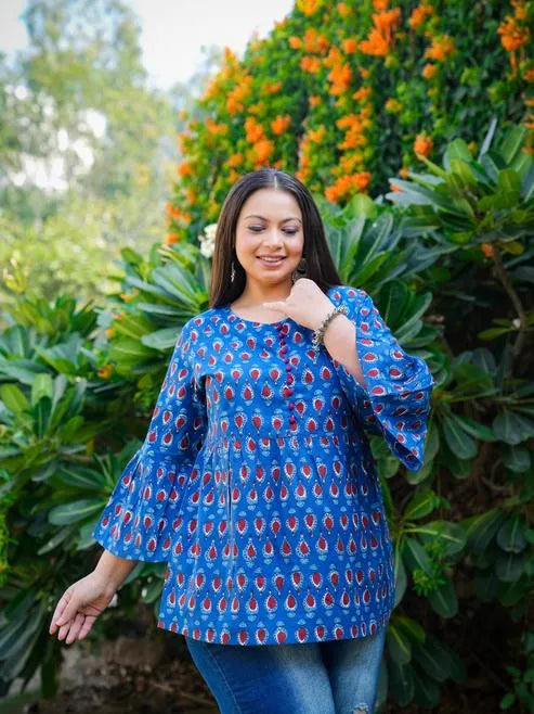Cotton Geometrical Printed Regular Kurti