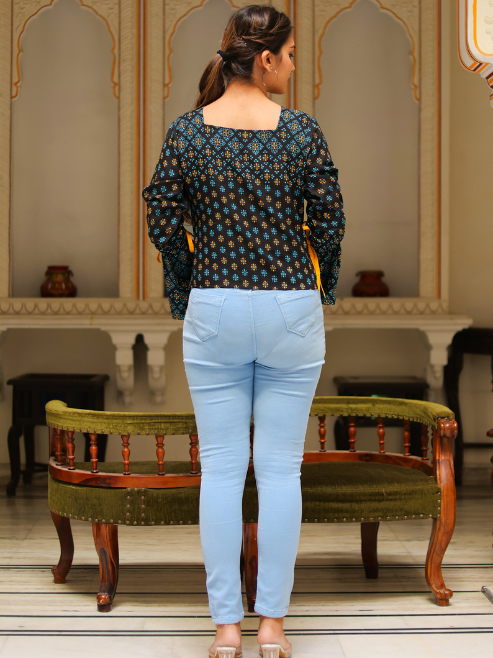 Fashion Plus Store Women's Floral Printed Regular Top