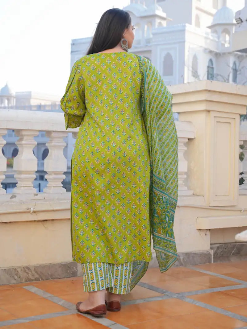 Floral Printed Straight Kurta with Pant & Dupatta Set