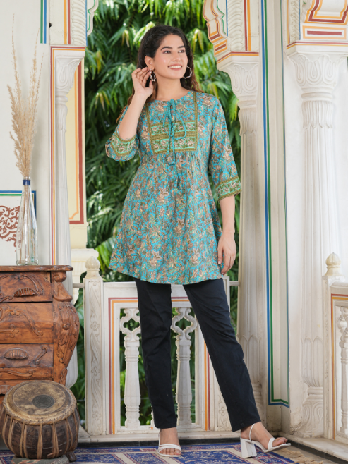 Rayon Geometrical Printed Short Kurti