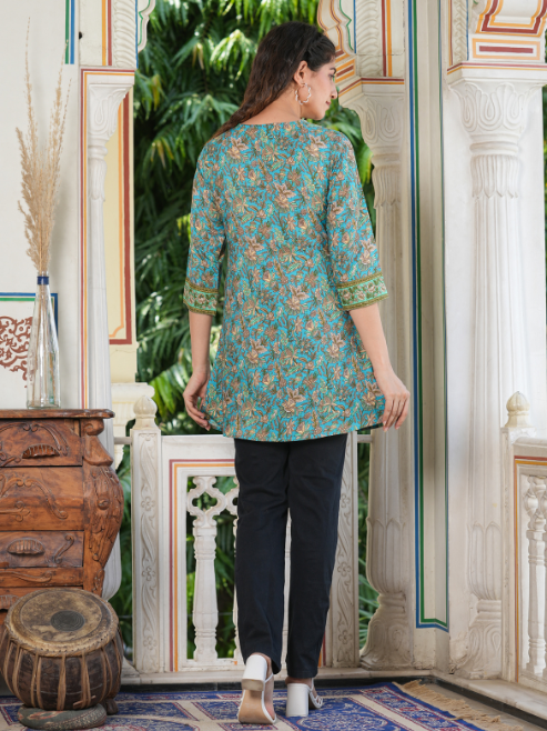 Rayon Geometrical Printed Short Kurti