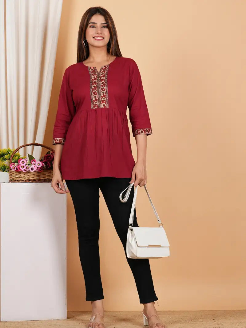 Cotton Waist Lengtth 3/4th Sleeves Knotch neck Regular Fitted Top