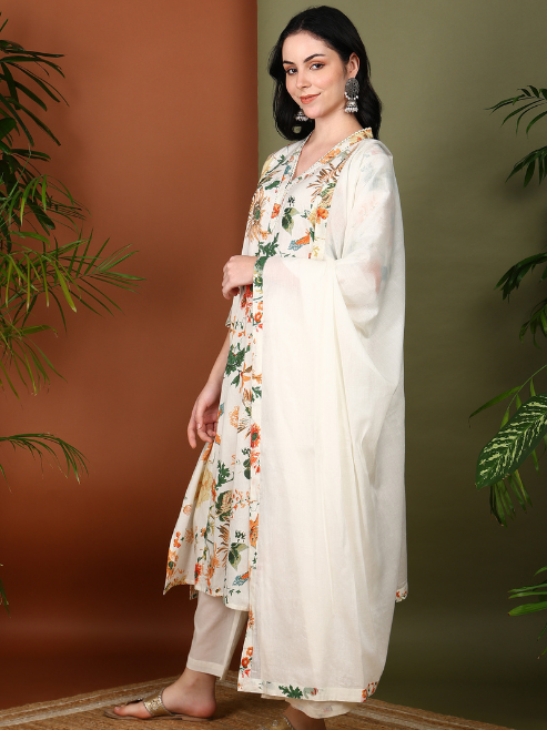 White Floral Printed Kurta Set with Dupatta for Women – Elegant Ethnic Wear