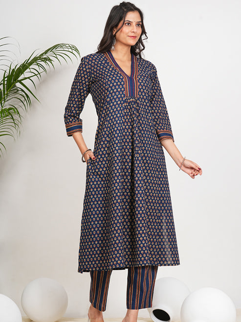 Fashion Plus Store Women's Printed Cotton Calf Length V-Neck 3/4th Sleeve Straight Kurta Pant And Duptta (Navy)