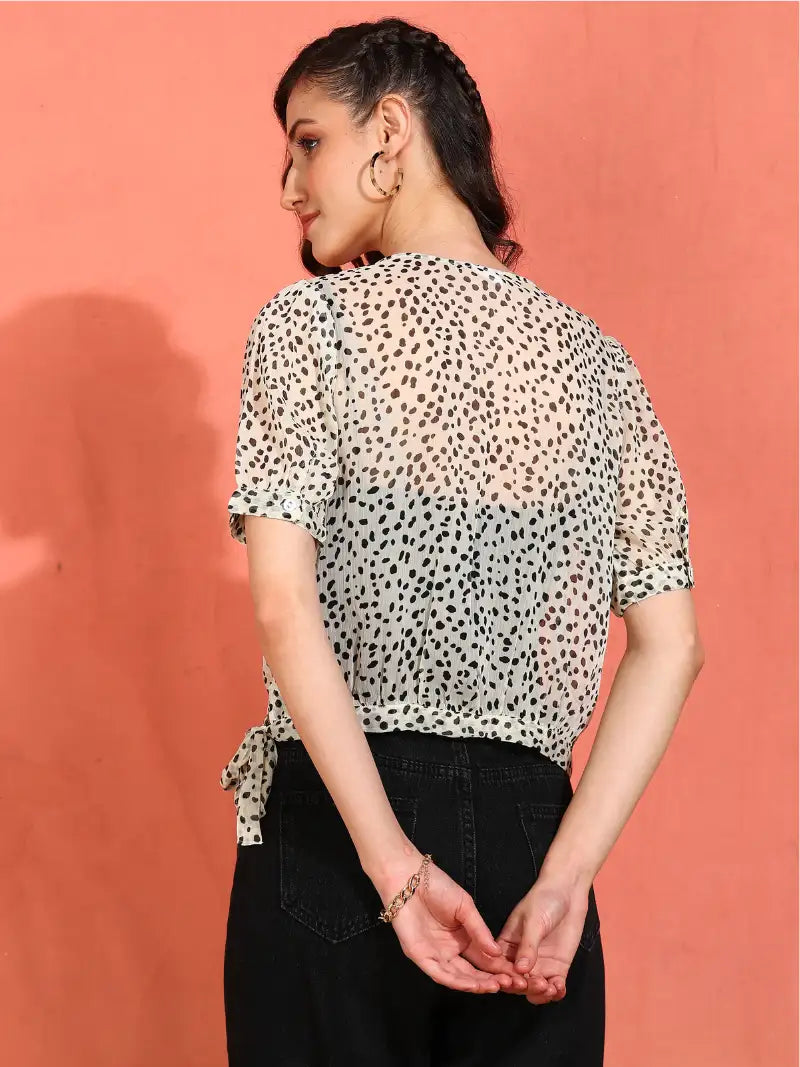 Chiffon Patch Animall Print Round Neck Puff Sleece Top (Offwhite)