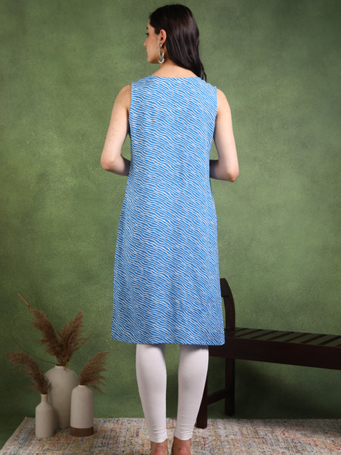 Fashion Plus Store Women's Rayon Knee Length Lehariyal Print Sleeveless Notch Neck Regular Fitted Short Kurti