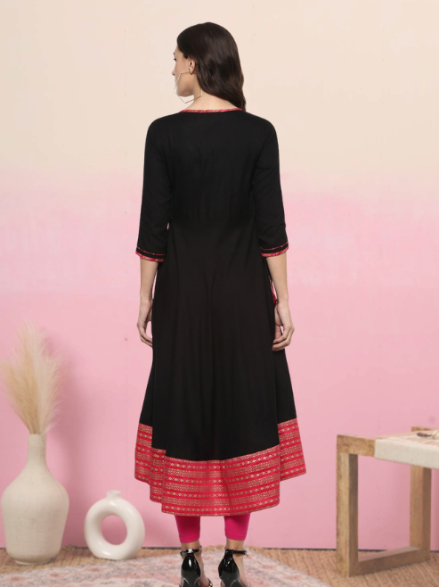 Printed Flared Kurta (Black, Pink)