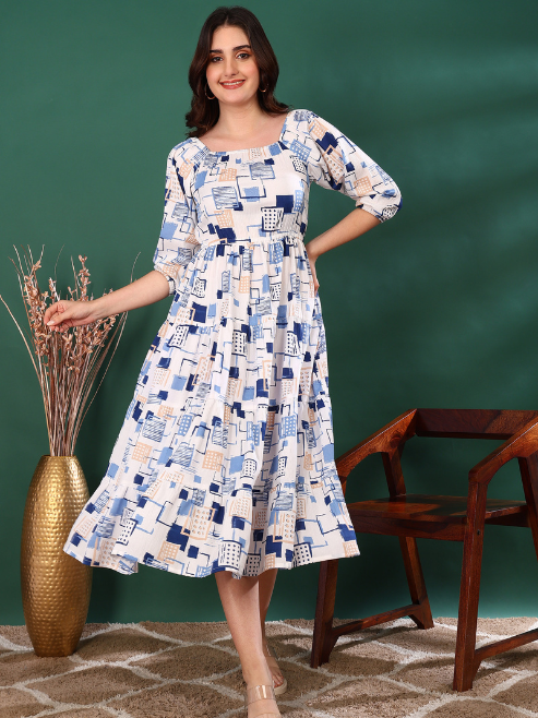 Floral Printed Tiered Style Dress