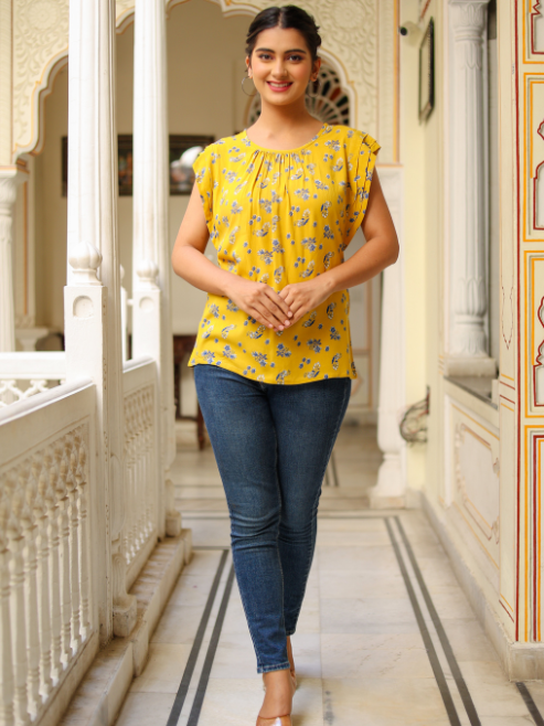 Fashion Plus Store Women's Floral Printed Regular Top