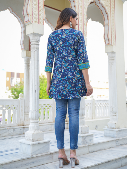 Fashion Plus Store Women's Floral Placement Printed Short Kurti