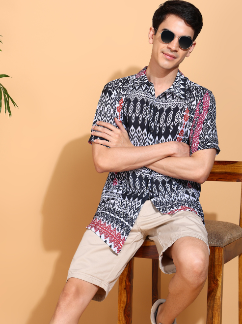 Fashion Plus StoreMen's Polyester Geomatrical Printed Regular Shirt (Black)