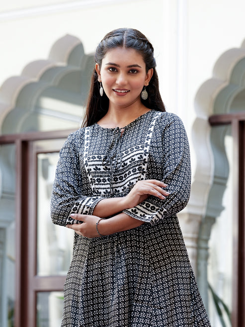 Fashion Plus Store Women's Polyester Mini Floral Printed Mid Thigh Length 3/4th Sleeve Key Hole Regular Fitted Short Kurti