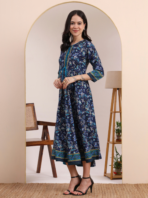 Fashion Plus Store Women's Rayon Relaxed Fit Anarkali 's Floral Printed Kurta