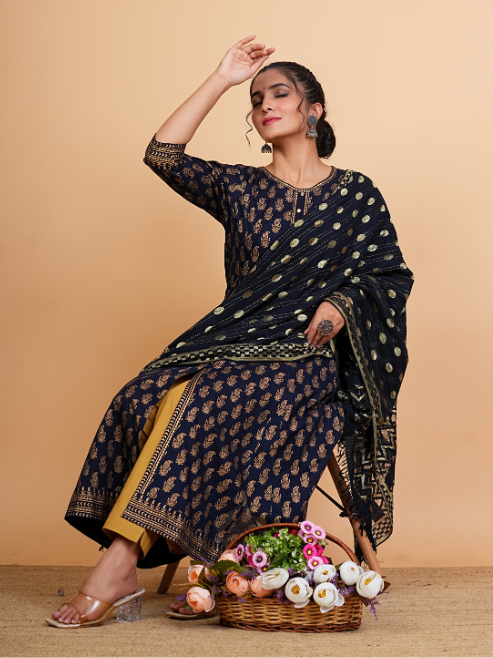 Fashion Plus Store Women's Cotton Calf Length 3/4th Sleeve Round Neck Floral Printed Anarkali Kurta with Dupatta