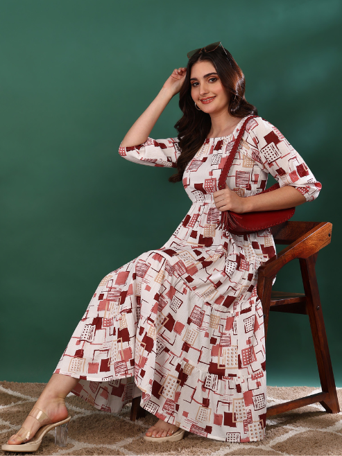 Floral Printed Tiered Style Dress