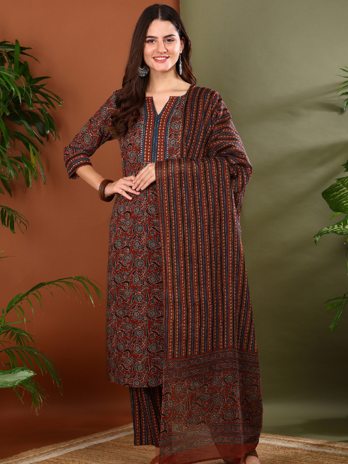 Fashion Plus Store Women's Cotton Floral Print Notch Neck With Gota Detailing 3/4th Sleeve Staright Kurta with Elastic Bottom and Duptta (MAROON)