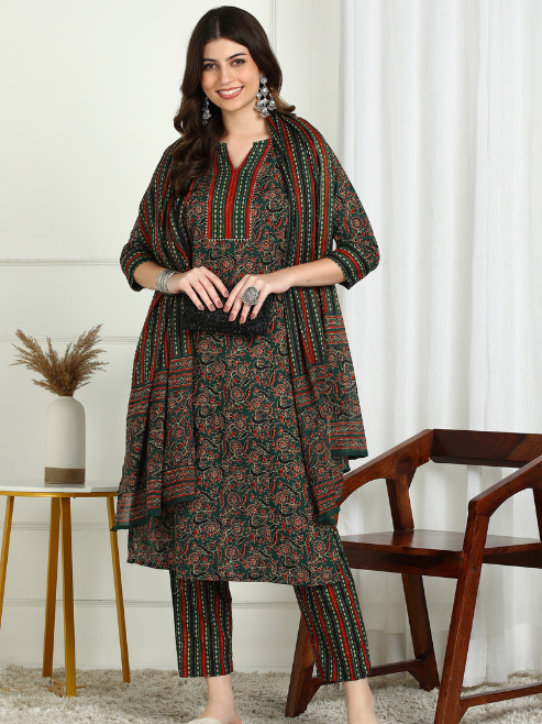 FASHION PLUS STORE Women's Cotton Floral Print Notch Neck With Gota Detailing 3/4th Sleeve Staright Kurta with Elastic Bottom and Duptta