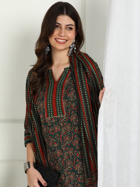 FASHION PLUS STORE Women's Cotton Floral Print Notch Neck With Gota Detailing 3/4th Sleeve Staright Kurta with Elastic Bottom and Duptta